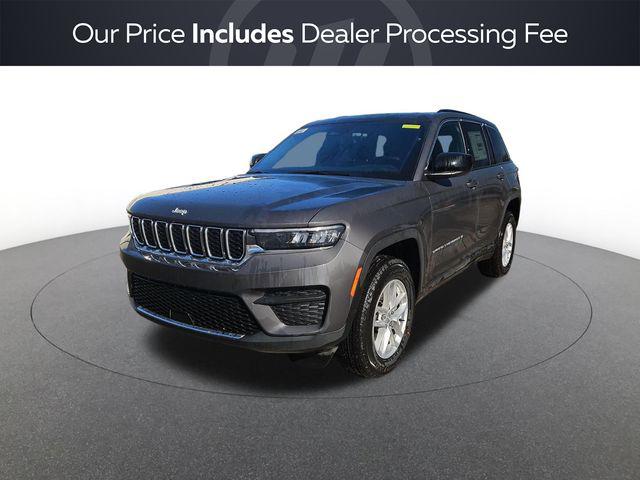 2026 Jeep Grand Cherokee GRAND CHEROKEE LAREDO X 4X4