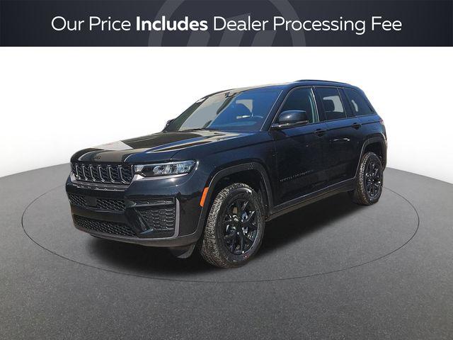 2026 Jeep Grand Cherokee GRAND CHEROKEE LAREDO ALTITUDE 4X4