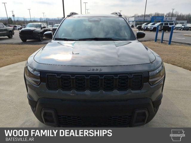 2026 Jeep Cherokee Laredo 4x4