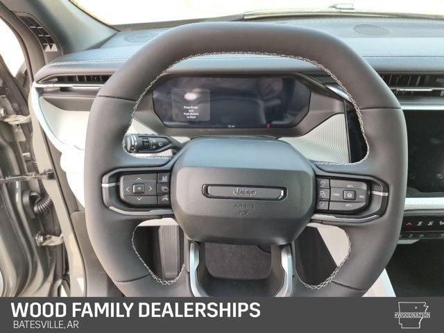 2026 Jeep Cherokee Laredo 4x4
