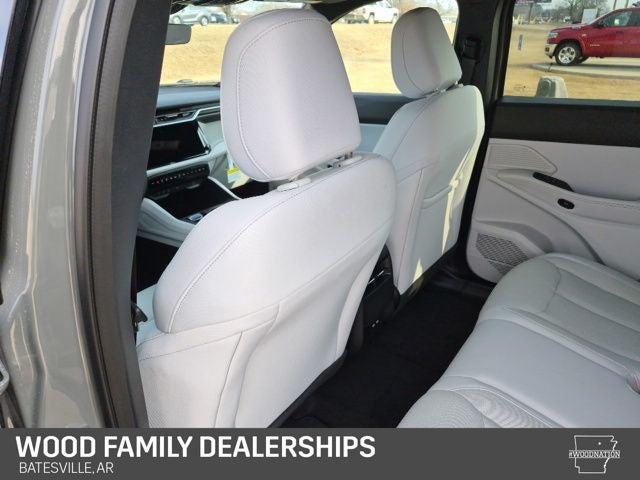 2026 Jeep Cherokee Laredo 4x4