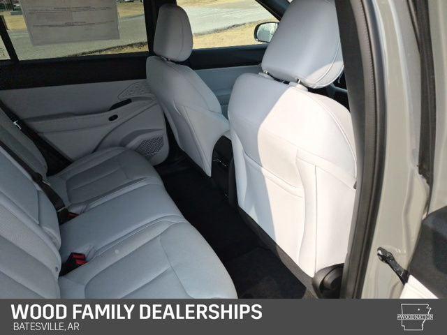 2026 Jeep Cherokee Laredo 4x4