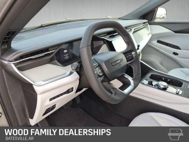 2026 Jeep Cherokee Laredo 4x4