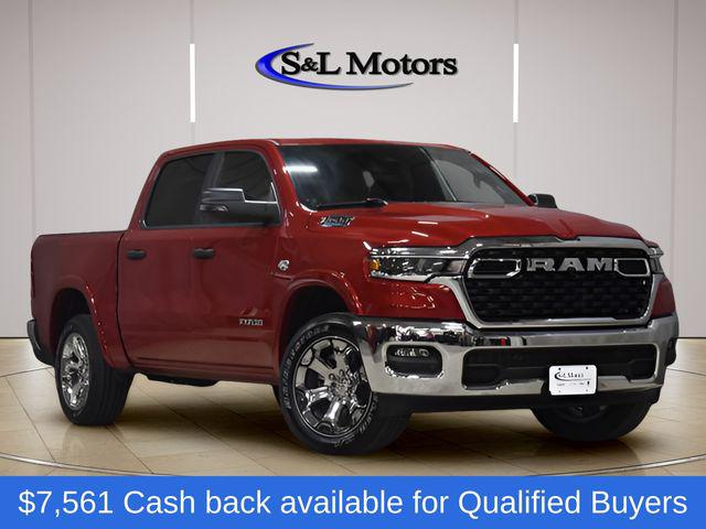 2026 Ram 1500 Big Horn Crew Cab 4x4 5'7" Box for sale in Pulaski, WI
