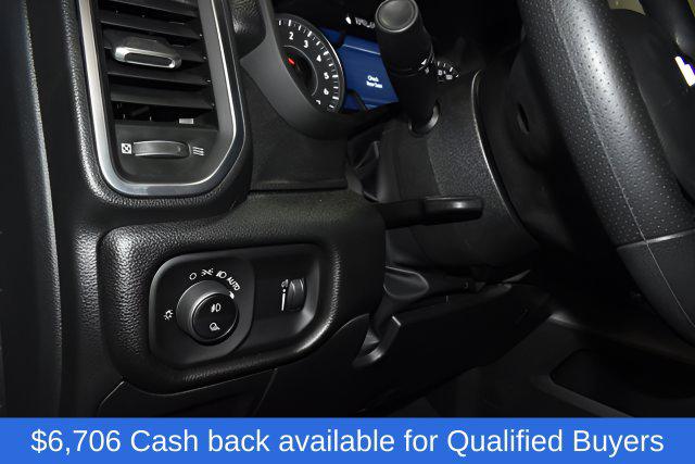 2026 Ram 1500 Express Crew Cab 4x4 57 Box