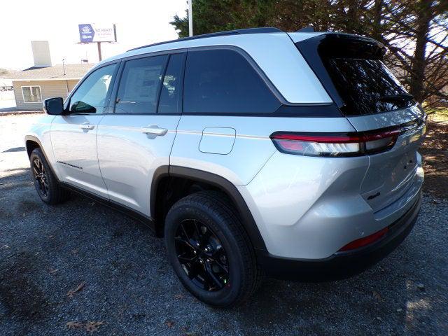 2026 Jeep Grand Cherokee GRAND CHEROKEE LAREDO ALTITUDE 4X4 2026 Jeep Grand Cherokee GRAND CHEROKEE LAREDO ALTITUDE 4X4