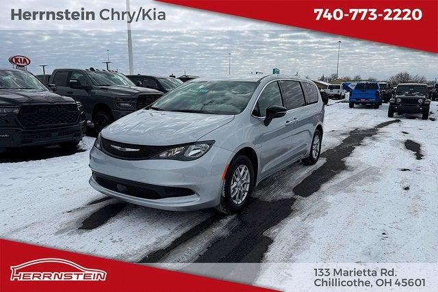 2026 Chrysler Voyager VOYAGER LX