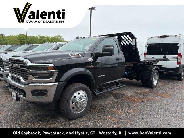 2026 RAM Ram 5500 Chassis Cab RAM 5500 BIG HORN CHASSIS REGULAR CAB 4X4 84 CA