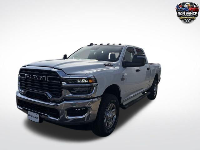 2026 RAM Ram 2500 RAM 2500 TRADESMAN CREW CAB 4X4 64 BOX