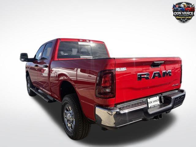2026 RAM Ram 2500 RAM 2500 TRADESMAN CREW CAB 4X4 64 BOX