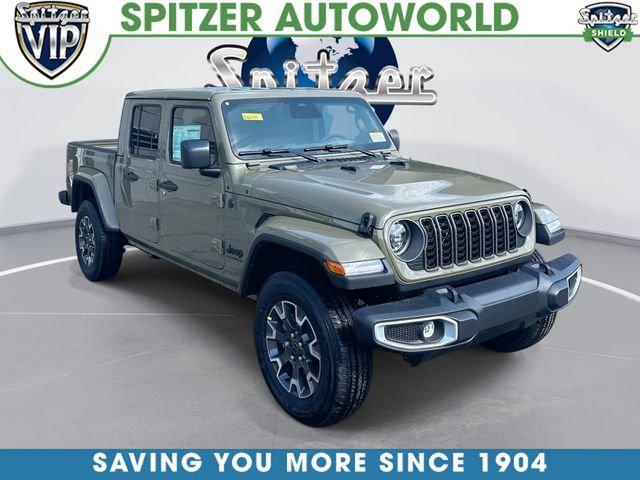 2026 Jeep Gladiator GLADIATOR SAHARA 4X4 2026 Jeep Gladiator GLADIATOR SAHARA 4X4