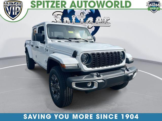 2026 Jeep Gladiator GLADIATOR SAHARA 4X4