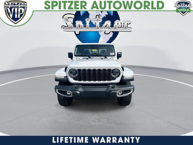 2026 Jeep Gladiator GLADIATOR SAHARA 4X4