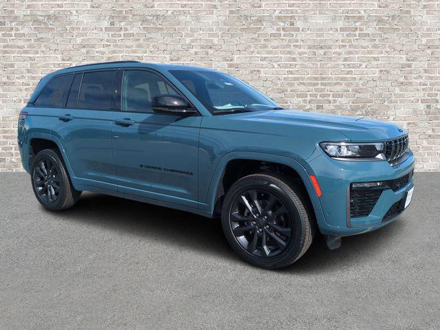 2026 Jeep Grand Cherokee GRAND CHEROKEE LIMITED RESERVE 4X4