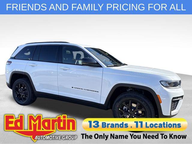 2026 Jeep Grand Cherokee GRAND CHEROKEE LAREDO ALTITUDE 4X4