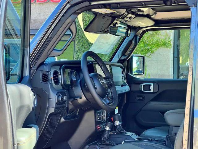 2026 Jeep Gladiator GLADIATOR MOJAVE 4X4