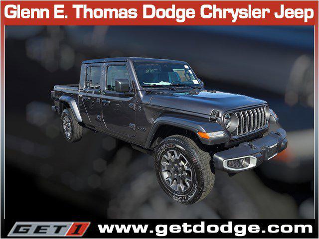 2026 Jeep Gladiator GLADIATOR SAHARA 4X4
