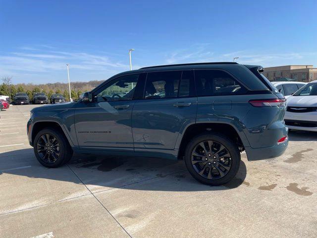 2026 Jeep Grand Cherokee GRAND CHEROKEE LIMITED RESERVE 4X4
