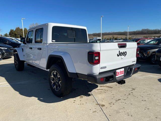 2026 Jeep Gladiator GLADIATOR SAHARA 4X4