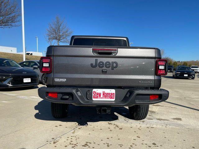 2026 Jeep Gladiator GLADIATOR SAHARA 4X4 2026 Jeep Gladiator GLADIATOR SAHARA 4X4