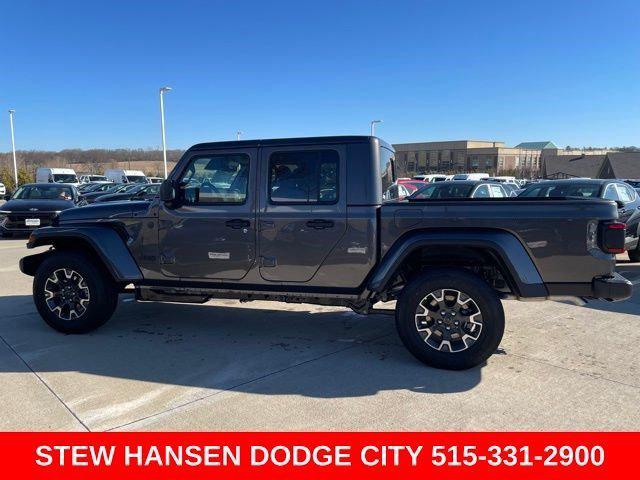 2026 Jeep Gladiator GLADIATOR SAHARA 4X4 2026 Jeep Gladiator GLADIATOR SAHARA 4X4