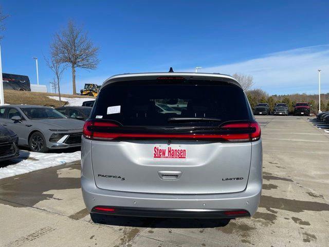2026 Chrysler Pacifica Limited