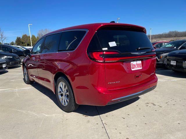 2026 Chrysler Pacifica PACIFICA LIMITED 2026 Chrysler Pacifica PACIFICA LIMITED