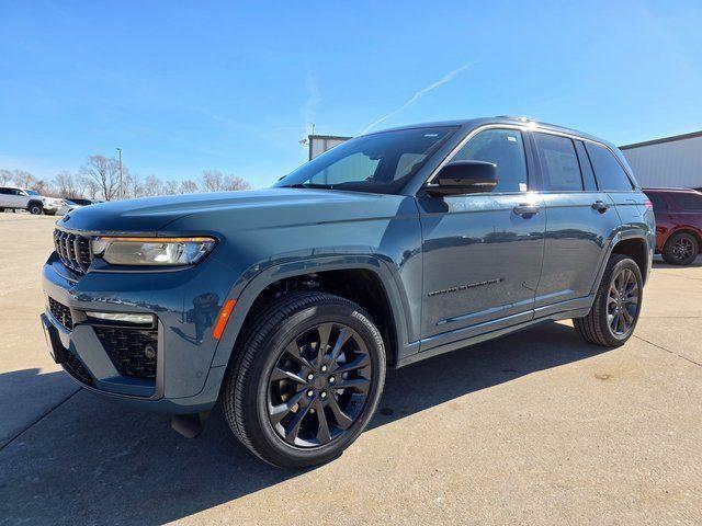 2026 Jeep Grand Cherokee GRAND CHEROKEE LIMITED RESERVE 4X4