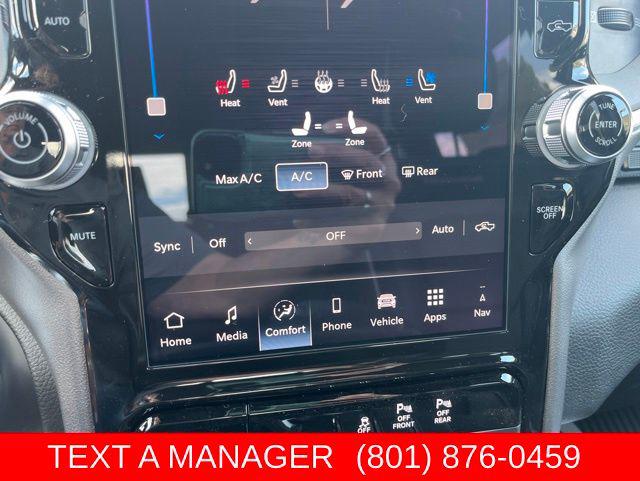 2026 Ram 1500 Laramie Crew Cab 4x4 5'7" Box