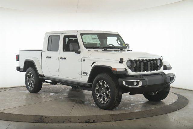2026 Jeep Gladiator GLADIATOR SAHARA 4X4