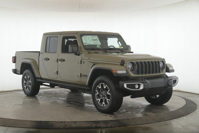 2026 Jeep Gladiator GLADIATOR SAHARA 4X4