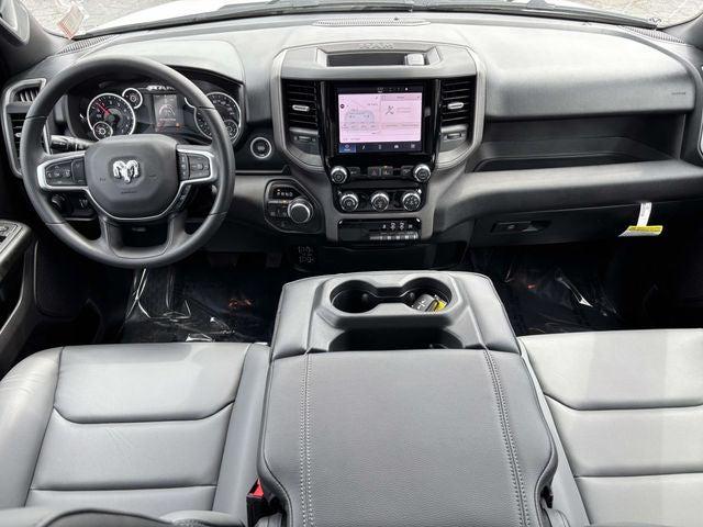 2026 Ram 1500 Tradesman Crew Cab 4x4 5'7" Box
