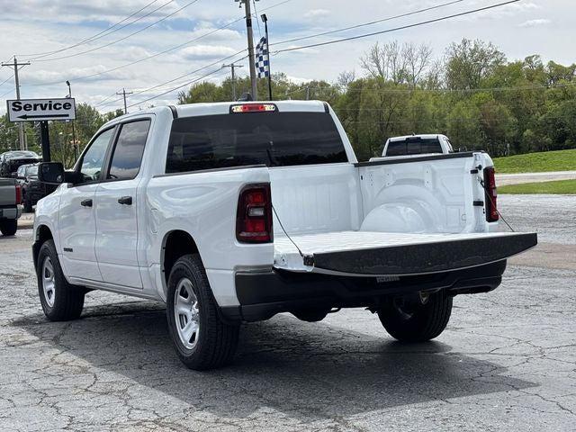 2026 Ram 1500 Tradesman Crew Cab 4x4 5'7" Box