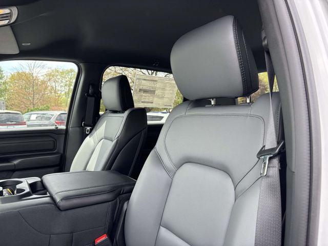 2026 Ram 1500 Tradesman Crew Cab 4x4 5'7" Box
