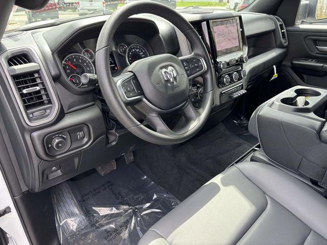 2026 Ram 1500 Tradesman Crew Cab 4x4 5'7" Box