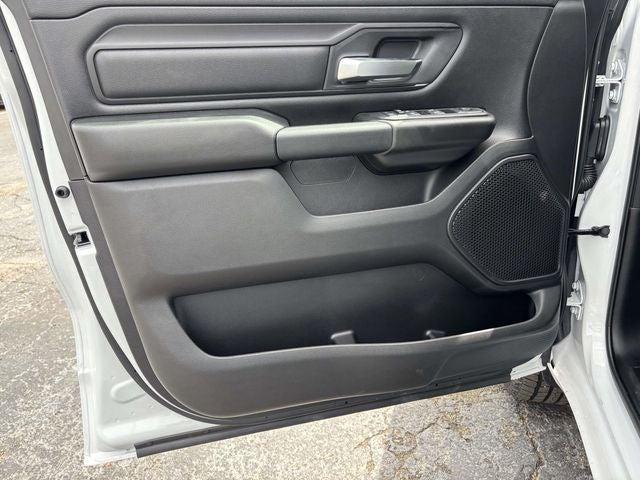 2026 Ram 1500 Tradesman Crew Cab 4x4 5'7" Box