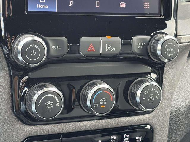 2026 Ram 1500 Tradesman Crew Cab 4x4 5'7" Box