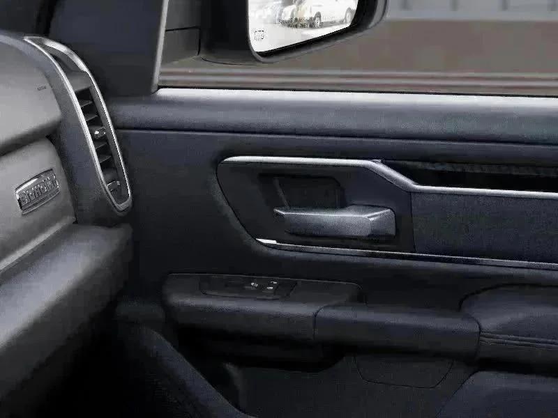 New 2026 Diamond Black Crystal Pearl-Coat Exterior Paint RAM Big Horn/Lone Star image 25