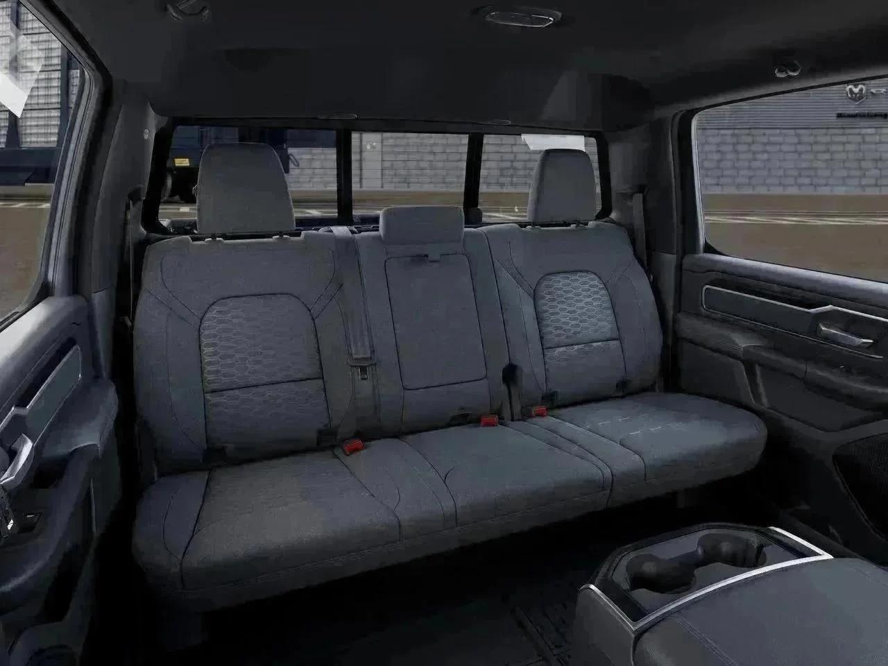 New 2026 Diamond Black Crystal Pearl-Coat Exterior Paint RAM Big Horn/Lone Star image 41