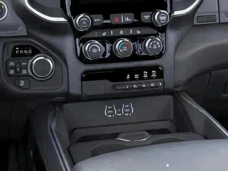 New 2026 Diamond Black Crystal Pearl-Coat Exterior Paint RAM Big Horn/Lone Star image 50