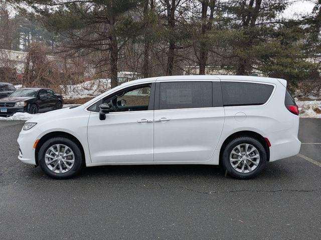 2026 Chrysler Pacifica Select AWD