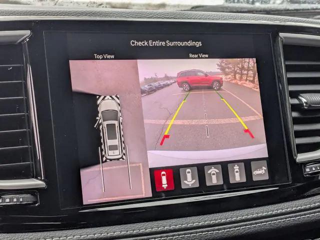 2026 Chrysler Pacifica Select AWD