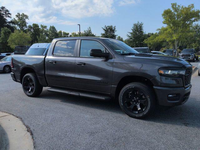 2026 RAM Ram 1500 RAM 1500 EXPRESS CREW CAB 4X4 57 BOX