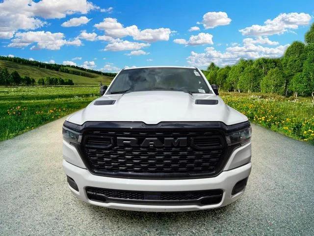 2026 RAM 1500 RAM 1500 EXPRESS CREW CAB 4X4 57 BOX