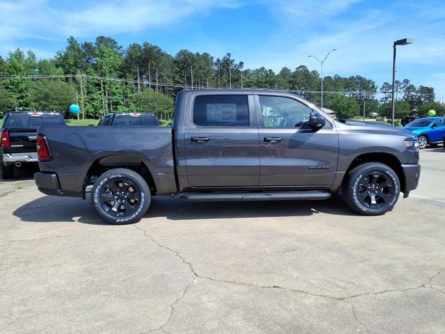 2026 Ram 1500 Express Crew Cab 4x4 5'7" Box