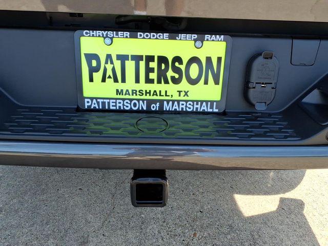 2026 Ram 1500 Express Crew Cab 4x4 5'7" Box