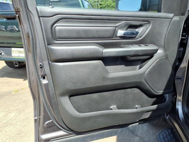 2026 Ram 1500 Express Crew Cab 4x4 5'7" Box