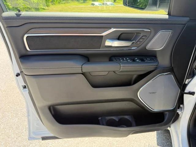 2026 Ram 1500 Laramie Crew Cab 4x4 57 Box