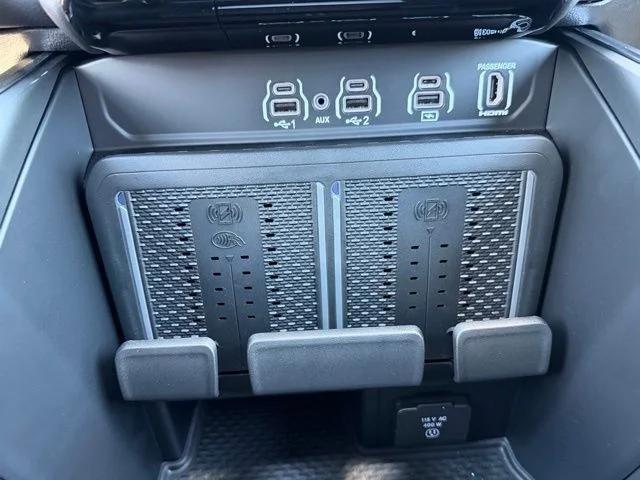 2026 Ram 1500 Laramie Crew Cab 4x4 57 Box