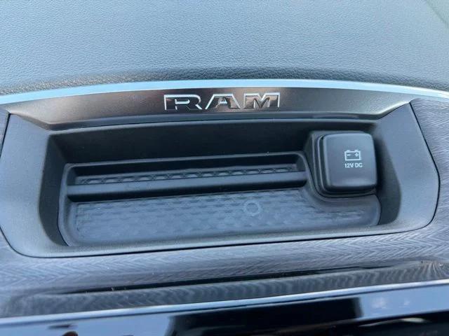 2026 Ram 1500 Laramie Crew Cab 4x4 57 Box